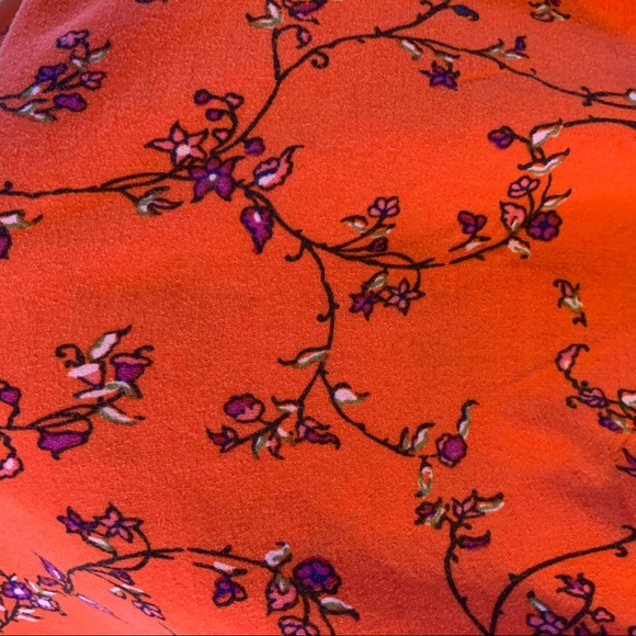 🛍 Delightful Skirt by Old Navy - Size M - Picture 3 of 4